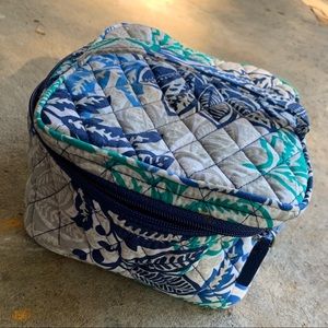 Vera Bradley travel case